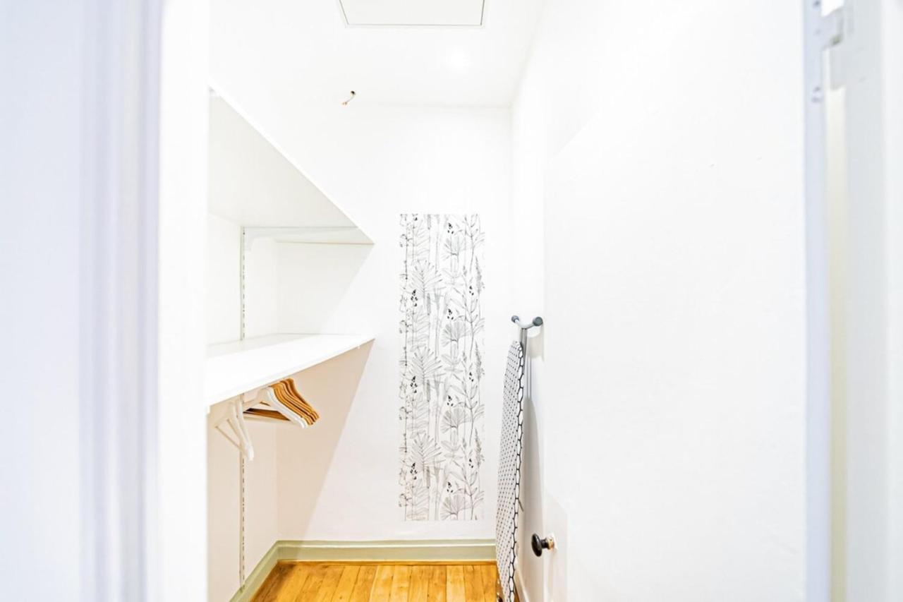 Aapartment With Character Parquet Flooring Fireplace - Charpennes Villeurbanne Esterno foto